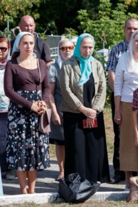 Панихида на Воскресенском кладбище Саратова по всем убиенным и пострадавшим в годы гонений