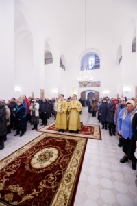 Великое освящение храма во имя святителя Спиридона Тримифунтского г. Саратова и Божественная литургия в новоосвященном храме