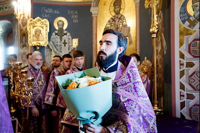 Великая вечерня в соединении с Литургией святителя Василия Великого в Свято-Троицком кафедральном соборе г. Саратова