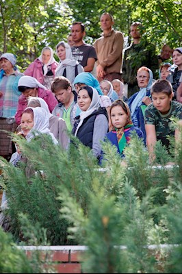 Божественная литургия в Вавиловом Доле