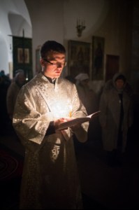 Всенощное бдение в храме в честь Архангела Михаила села Михайловка Саратовского района