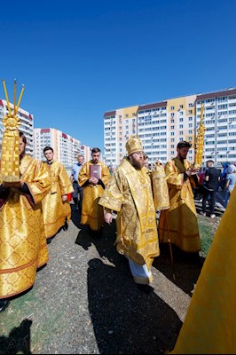 Митрополит Игнатий совершил Божественную литургию в храме Нерукотворного Образа Спасителя г. Саратова