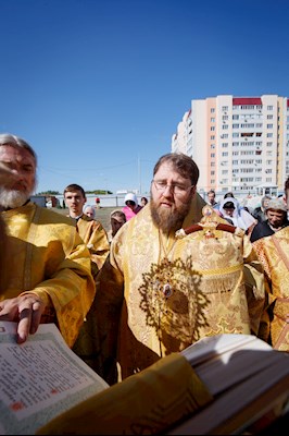 Митрополит Игнатий совершил Божественную литургию в храме Нерукотворного Образа Спасителя г. Саратова