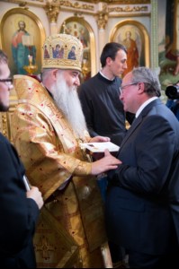 Торжественное богослужение у мощей святого равноапостольного князя Владимира в Покровском храме г.Саратова