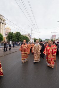 Божественная литургия на Архиерейском подворье — храме во имя святых равноапостольных Мефодия и Кирилла при СГУ