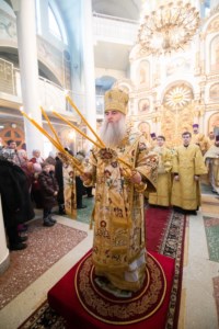 Митрополит Лонгин совершил Божественную литургию в храме во имя Всех святых, в земле Российской просиявших, г.Саратова