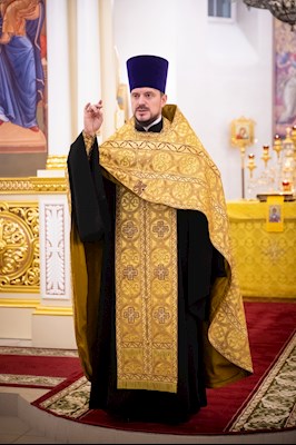 В Саратове встретили частицу мощей святителя Спиридона Тримифунтского