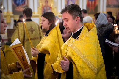 В Саратове встретили частицу мощей святителя Спиридона Тримифунтского
