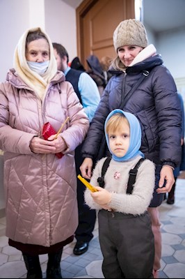 В Саратове встретили частицу мощей святителя Спиридона Тримифунтского