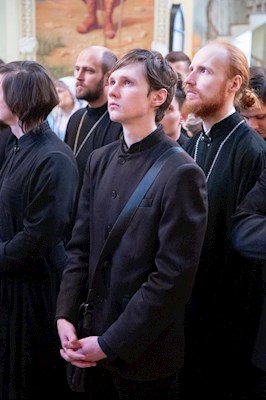 Божественная литургия в Покровском соборе Саратова