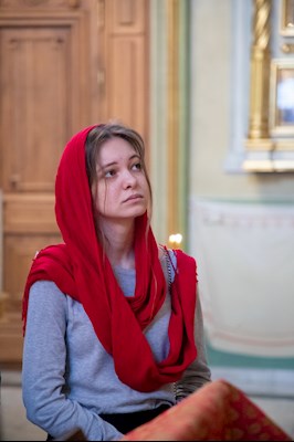 Божественная литургия в Покровском соборе Саратова
