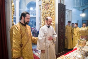 Митрополит Лонгин совершил Божественную литургию в храме во имя Всех святых, в земле Российской просиявших, г.Саратова