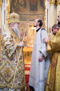 Митрополит Лонгин совершил Божественную литургию в храме во имя Всех святых, в земле Российской просиявших, г.Саратова
