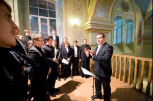 Встреча Феодоровской иконы Божией Матери и Всенощное бдение в храме в честь Покрова Пресвятой Богородицы г. Саратова