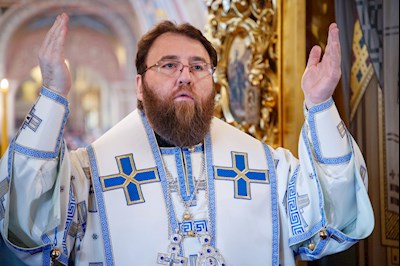 Великая вечерня в соединении с Литургией святителя Иоанна Златоуста в Свято-Троицком кафедральном соборе г. Саратова