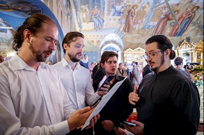 Молебен в Свято-Троицком кафедральном соборе г. Саратова