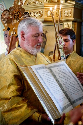 Молебен в Свято-Троицком кафедральном соборе г. Саратова