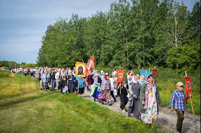 Завершился крестный ход Саратов – Вавилов Дол