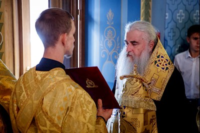 Молебен в Свято-Троицком кафедральном соборе г. Саратова