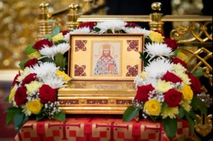 В канун празднования Собора Саратовских святых Митрополит Лонгин совершил Всенощное бдение в Свято-Троицком кафедральном соборе города Саратова