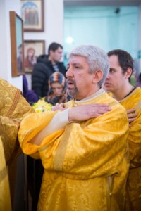 Митрополит Саратовский совершил Божественную литургию в храме во имя святителя Митрофана Воронежского города Саратова