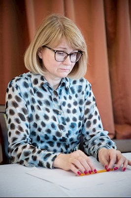 Митрополит Игнатий вручил благодарственные письма за поддержку церковных социальных проектов во время пандемии