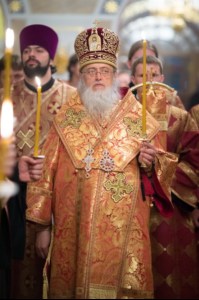 В канун празднования Собора Саратовских святых Митрополит Лонгин совершил Всенощное бдение в Свято-Троицком кафедральном соборе города Саратова