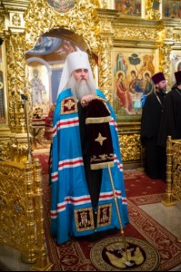 В канун празднования Собора Саратовских святых Митрополит Лонгин совершил Всенощное бдение в Свято-Троицком кафедральном соборе города Саратова