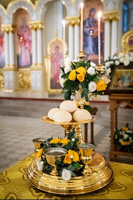 В Спиридоновском соборном храме встретили ковчег с частицей мощей святителя Спиридона Тримифунтского