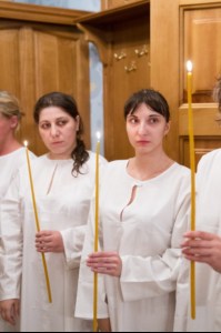 Крещальная литургия в Свято-Троицком соборе Саратова
