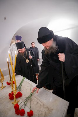 Соборное служение архиереев Саратовской митрополии в Свято-Духовском соборе Саратова