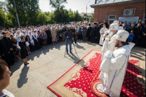 В преддверии празднования Собора Саратовских святых совершена панихида по убиенным в годы гонений