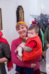 Совершена Пасхальная Литургия с сурдопереводом