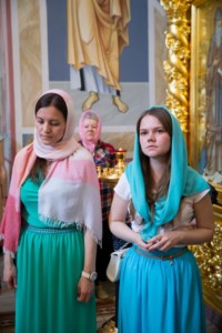 Совершена Пасхальная Литургия с сурдопереводом