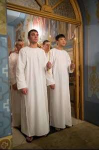 Крещальная литургия в Свято-Троицком кафедральном соборе Саратова