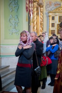 Крещальная литургия в Свято-Троицком кафедральном соборе Саратова