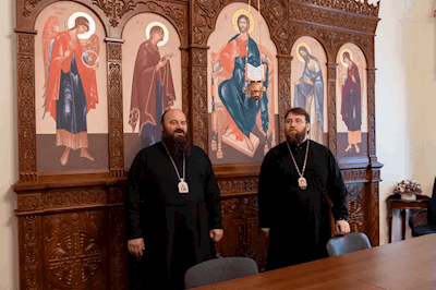Митрополит Саратовский и Вольский Игнатий представил сотрудникам ФХУ нового руководителя управления