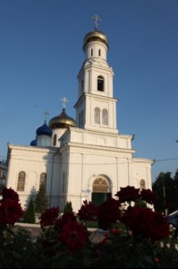 Всенощное бдение в Духосошественском кафедральном соборе Саратова