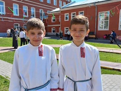 В Покровской православной гимназии прошел фестиваль «Кланяюсь низко родной старине»