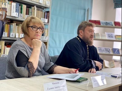 В Покровской гимназии состоялся профориентационный семинар для студентов университета