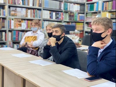 В Покровской гимназии состоялся профориентационный семинар для студентов университета