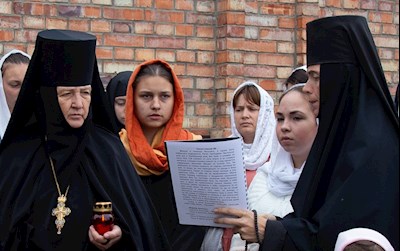 Совершена панихида по протоиерею Александру Растопшину