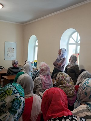 В библейских группах Саратовской епархии проходят занятия по изучению Священного Писания
