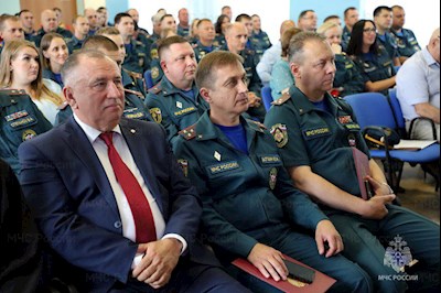 Руководитель епархиального отдела принял участие в награждении сотрудников государственного пожарного надзора МЧС России