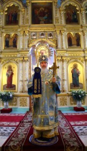 Божественная литургия и панихида в Духосошественском кафедральном соборе г. Саратова