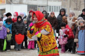 Празднование Масленицы в Георгиевском храме Саратова