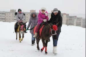 Празднование Масленицы в Георгиевском храме Саратова