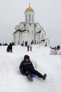 Празднование Масленицы в Георгиевском храме Саратова