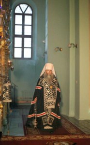 Утреннее богослужение в Духосошественском кафедральном соборе Саратова