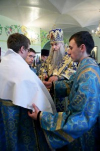 Божественная литургия в храме во имя преподобного Сергия Радонежского п. Сергиевский Саратовского района